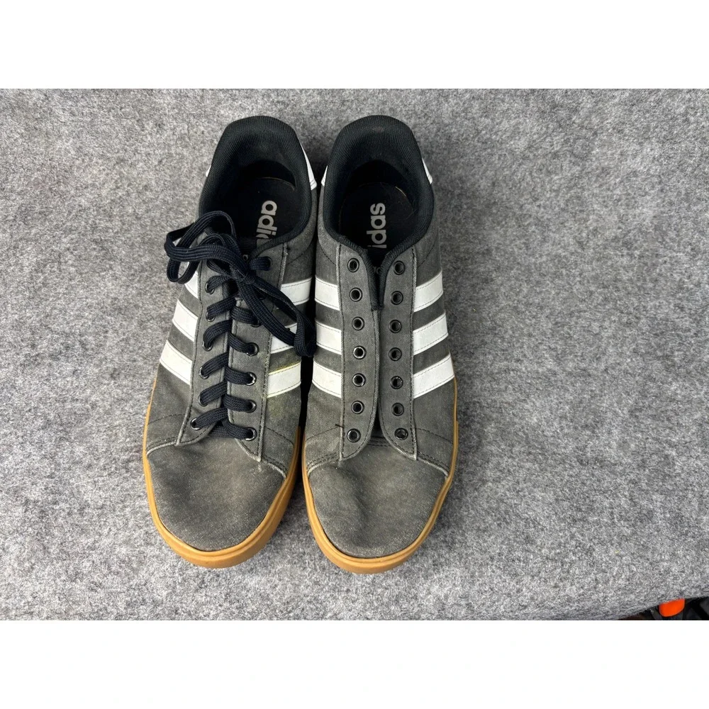 Adidas Daily 3.0 Sneakers Mens 11 Grey Canvas Gum Sole Low Top AJF4492